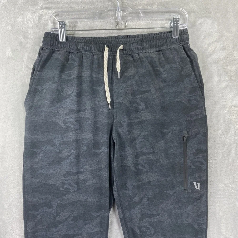 Vuori Pants mens Small 29x29 Sunday Performance Jogger Camo AOP Athletic Tapered